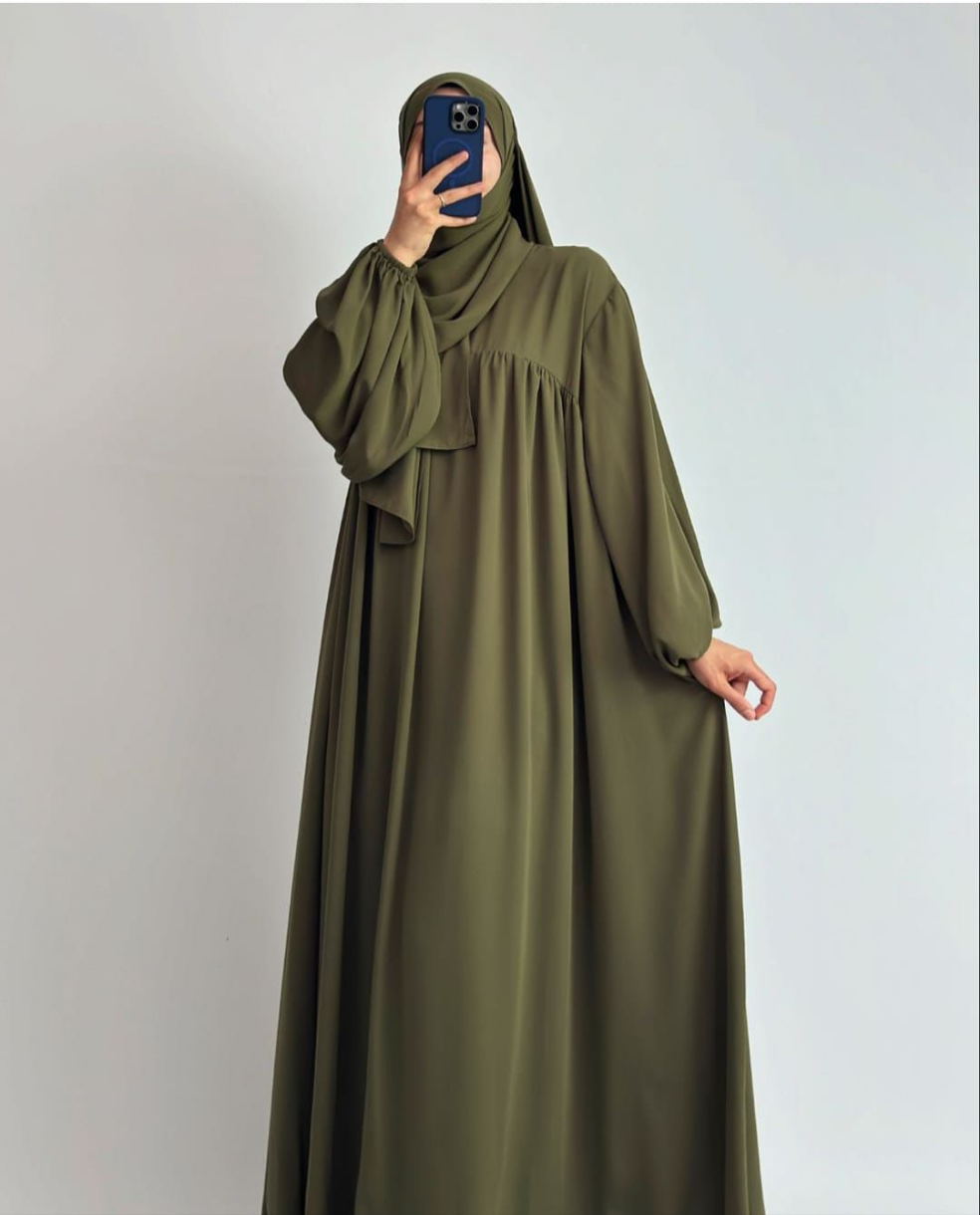 Orchid Abaya With Staller