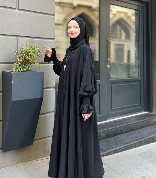 Crystal Black Abaya  With Staller